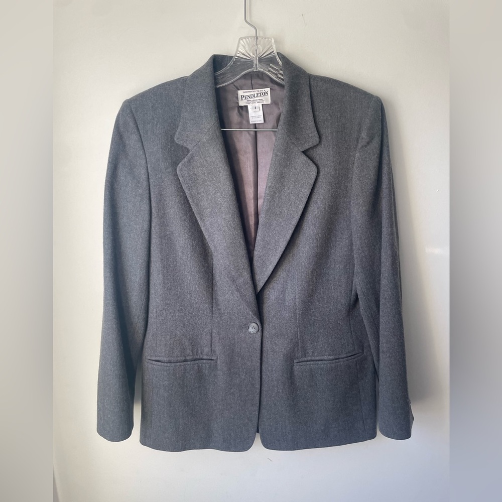 Pendleton 100% Wool Grey Business Casual Fall Winter Blazer Jacket size 8